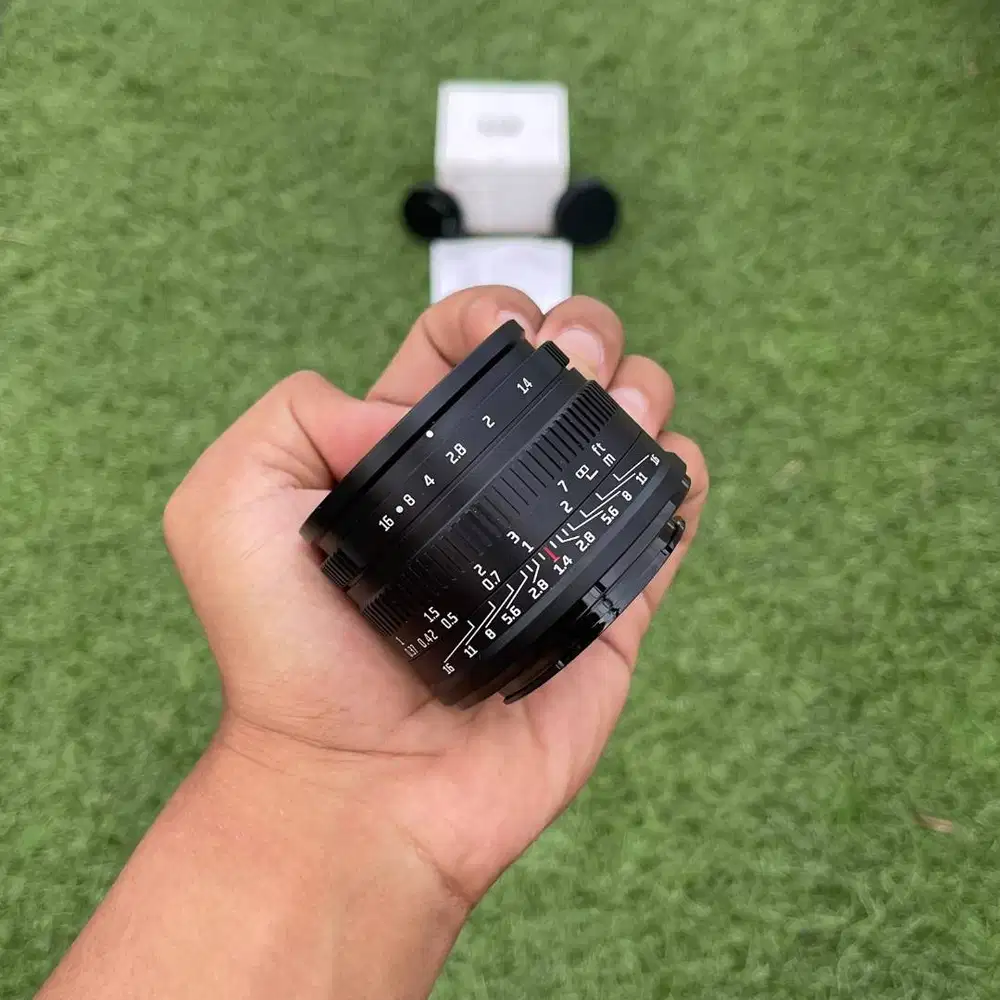 Lensa 7Artisans 35mm f1.4 Fullset Dus Box For Sony