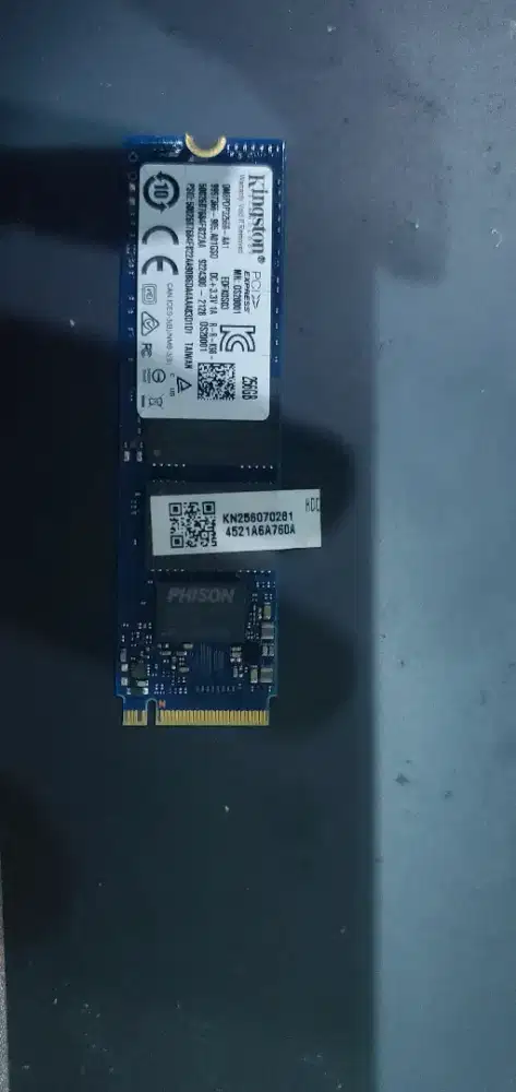 Ssd nvme 256 gb kingston healt 98%