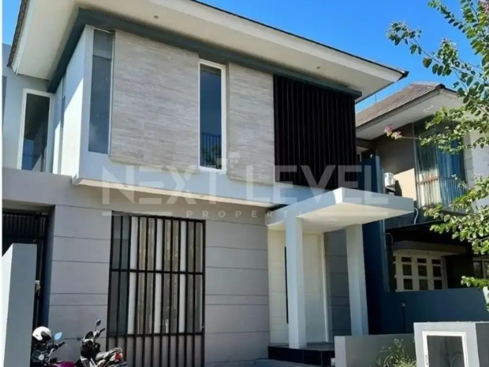 Dijual Rumah Gress Graha Family Minimalis Strategis Siap Huni
