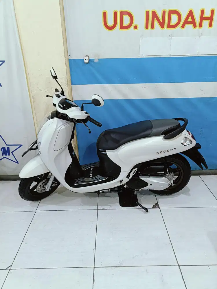 HONDA SCOOPY ESP STYLISH PRESTIGE KEYLLES REMOT 2025 KM 1000 KREDIT