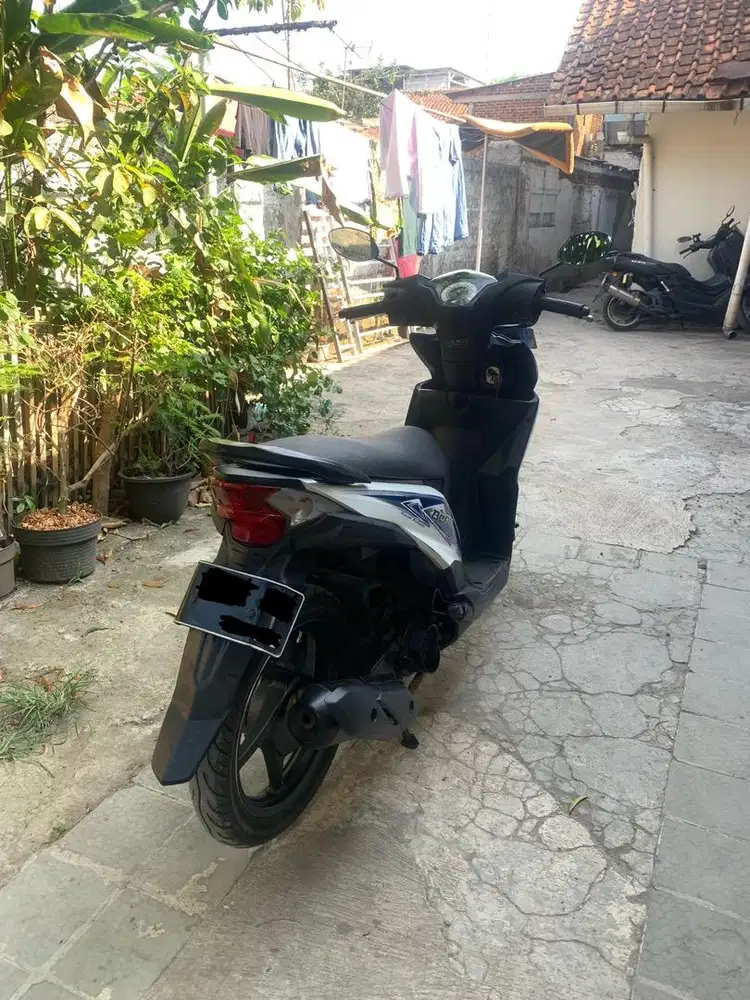 Beat FI 2013 warna biru putih