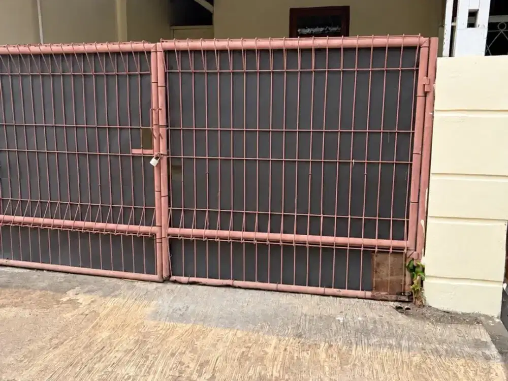 Dijual Rumah Hunian Nyaman dengan Harga Menarik di Harapan Indah 1 Bekasi