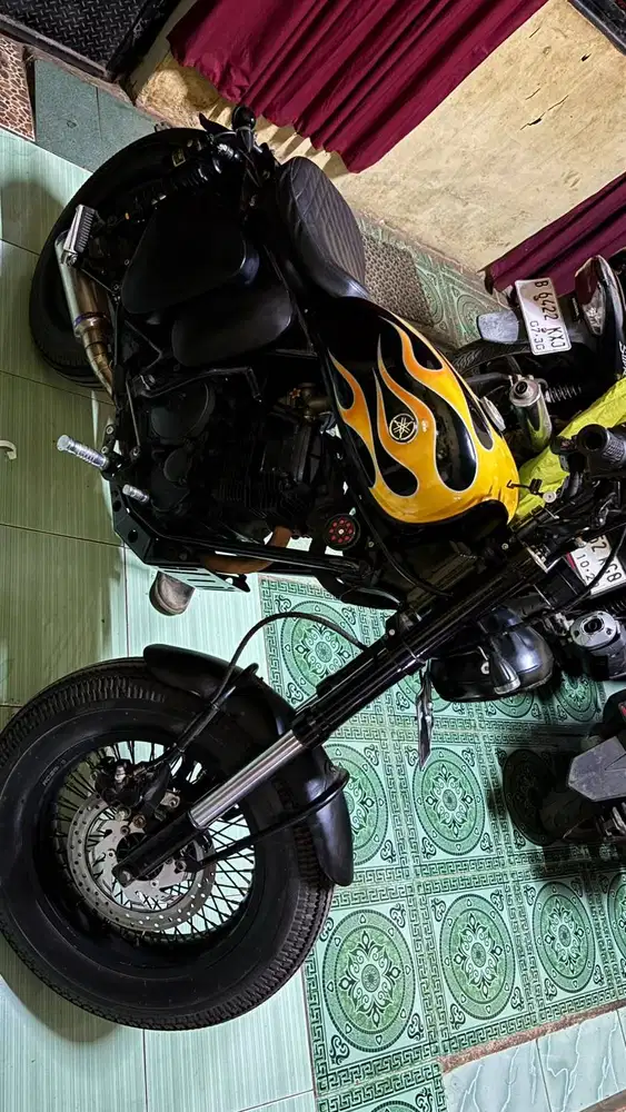 Motor Scorpio Custom