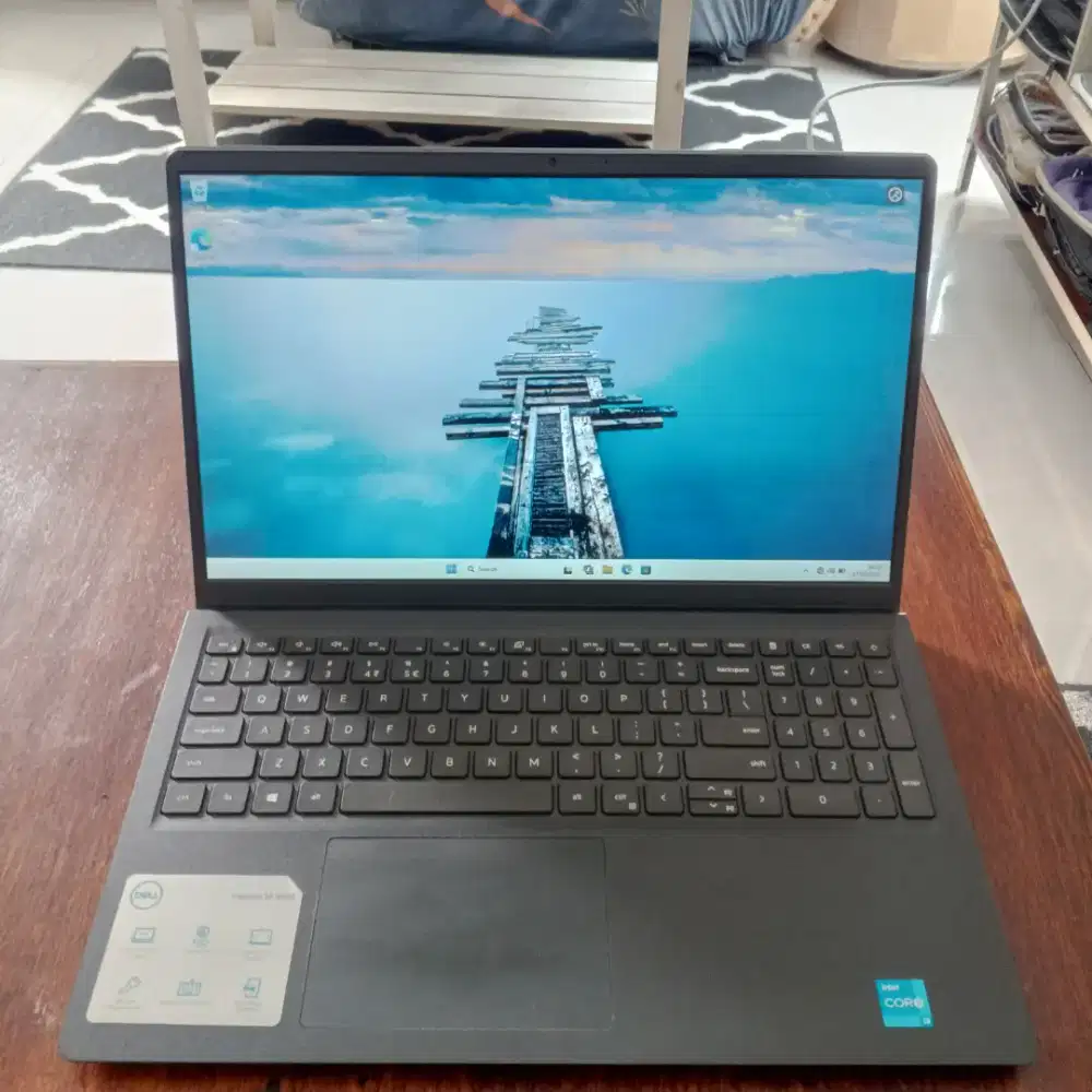 Laptop Dell Inspiron 3511 | Intel Core i3-1115G4 | RAM 8GB | SSD 256GB