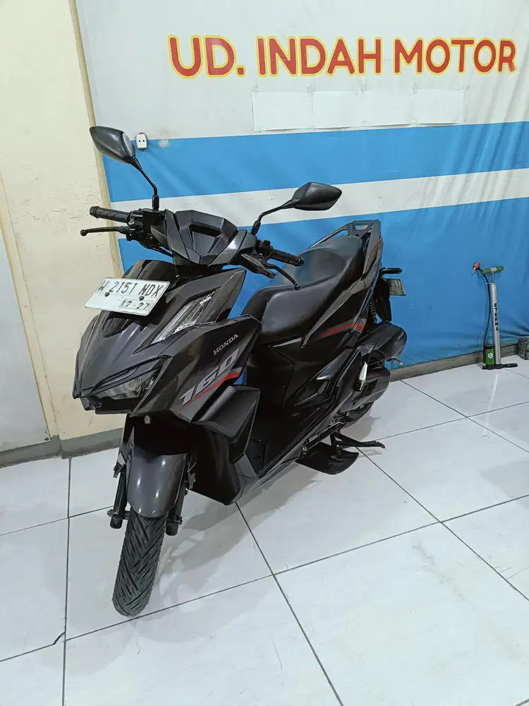 HONDA VARIO ESP CBS ISS EXCLSV FI ECO 160 2022 BISA KREDIT