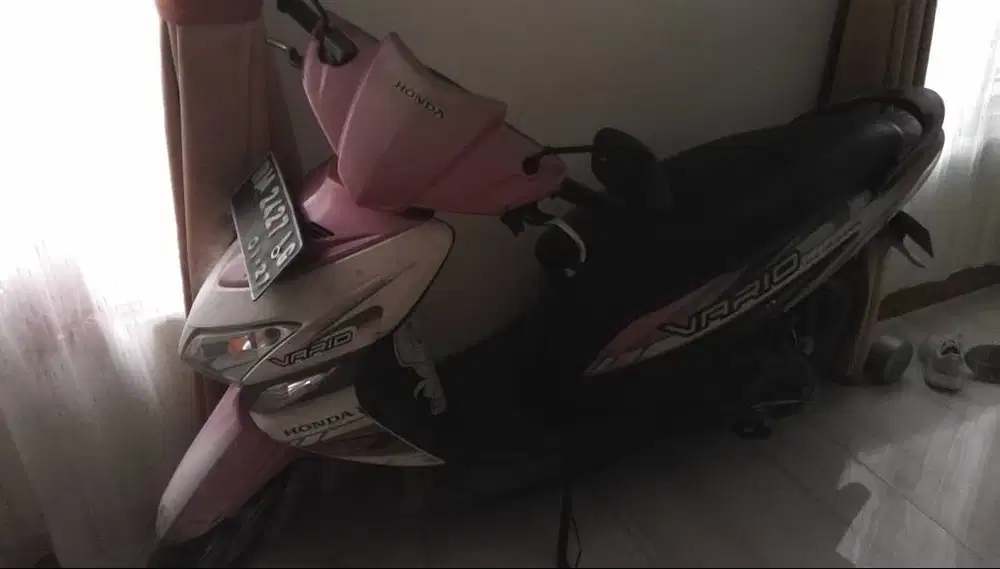 Honda Vari0 110 (Surat & pajak lengkap)