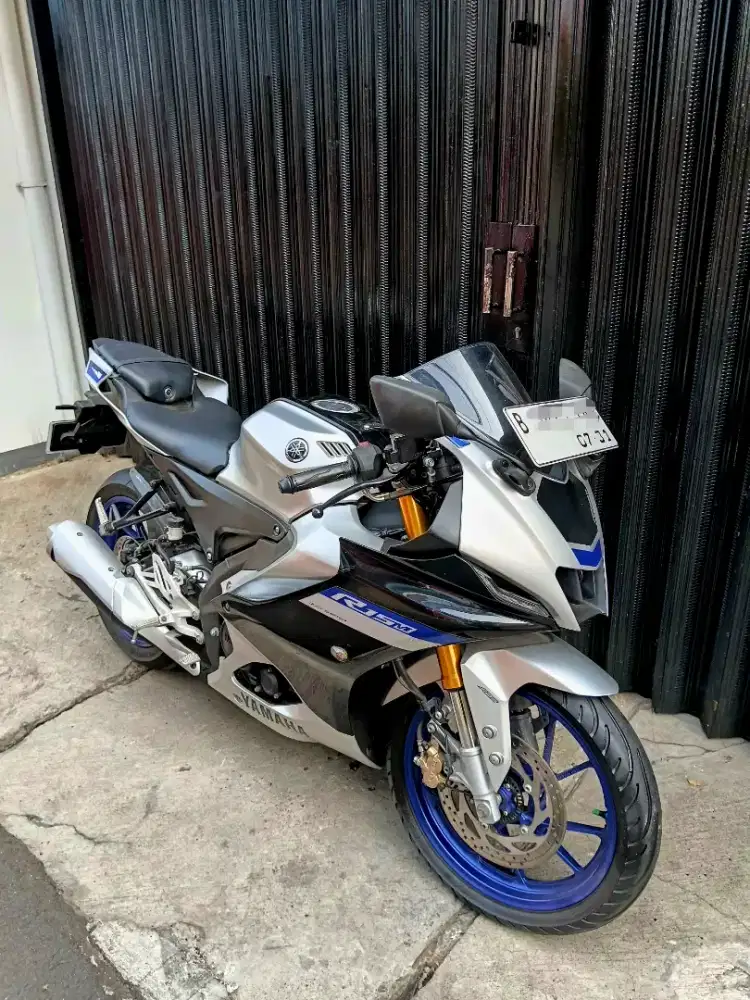 R15 V4 ABS 2022 pajak panjang Motor seperti Baru