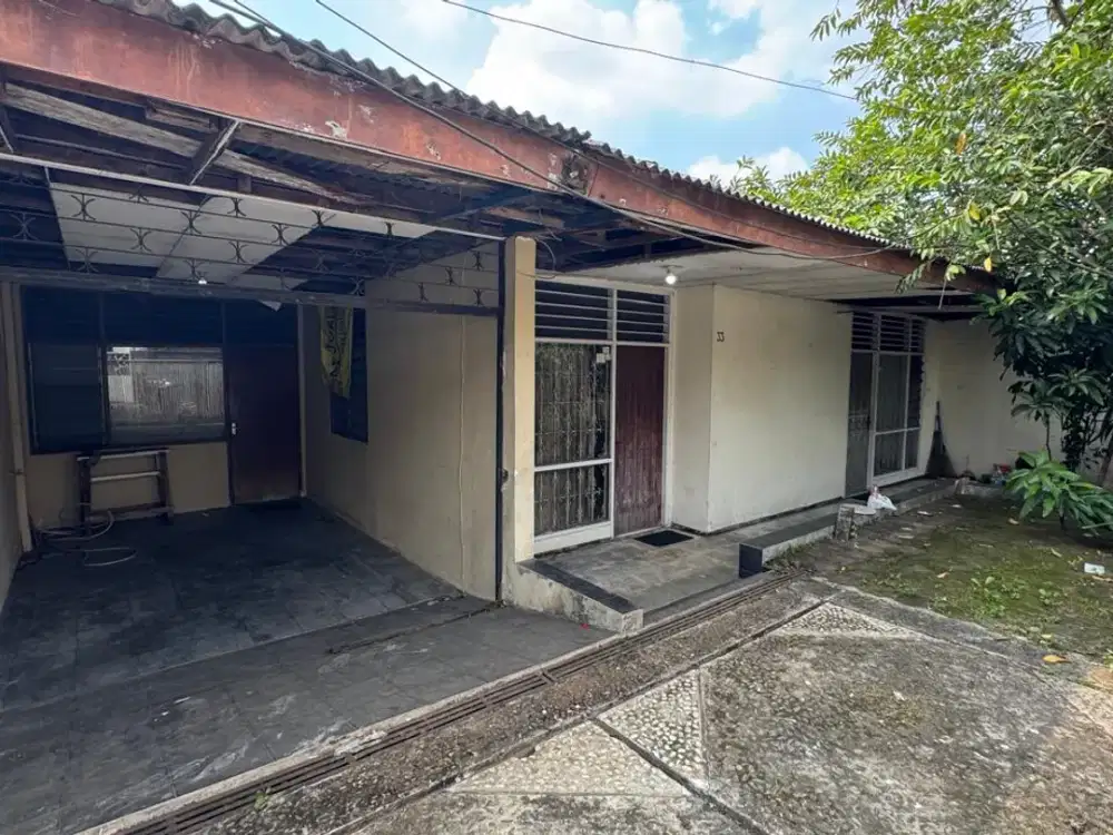 Dijual Tanah Bonus Bangunan dalam Komplek Cirendeu Ciputat Timur Tangerang Selatan