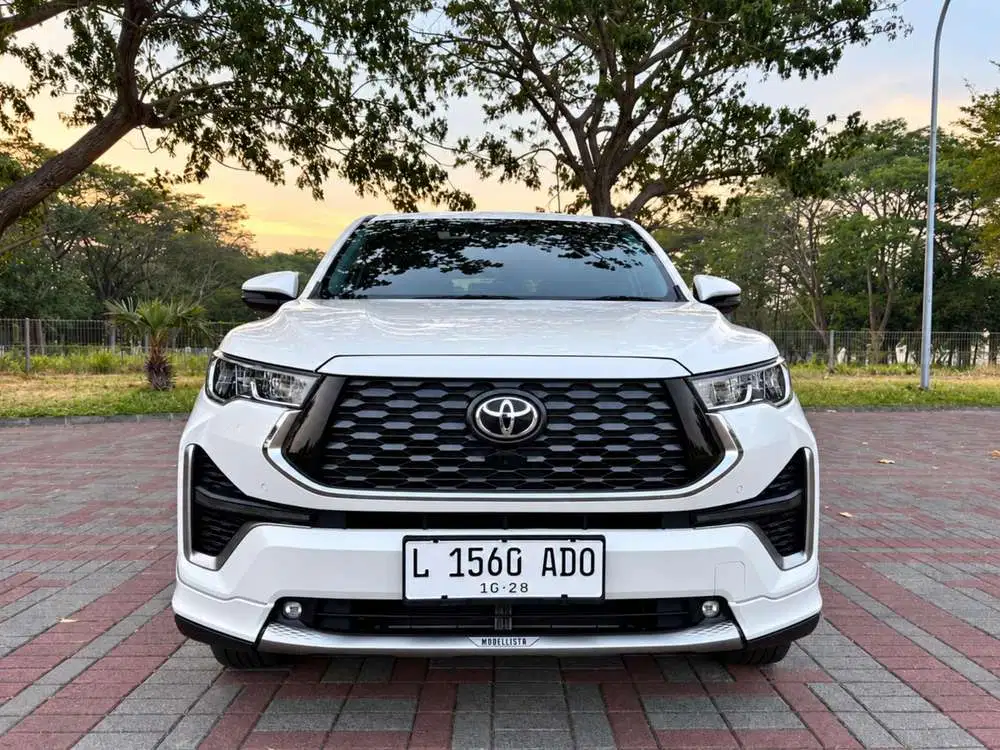 Toyota Innova Zenix 2.0 Q Hybrid TSS Modellista AT 2023