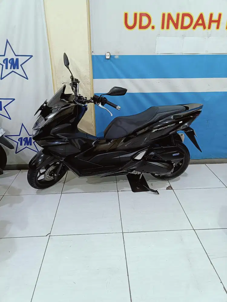 HONDA PCX NON ABS 160 2024 BISA KREDIT KM LOW