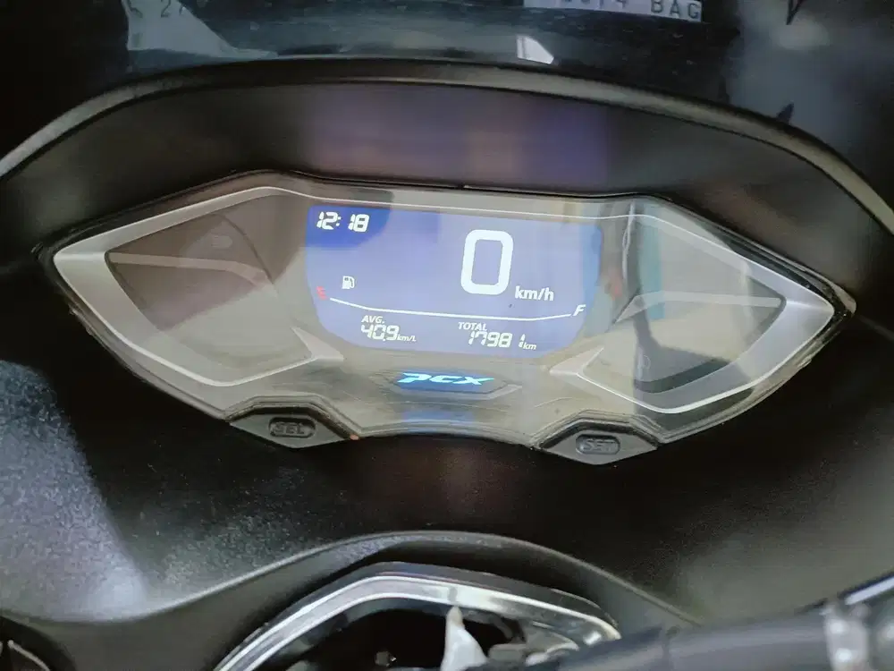 PCX 160 NON ABS 2024 BISA KREDIT KM RENDAH