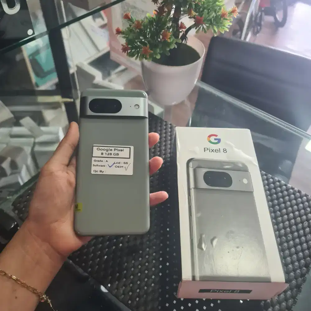 Google Pixel 8 128GB Fullset – Kamera Jernih,