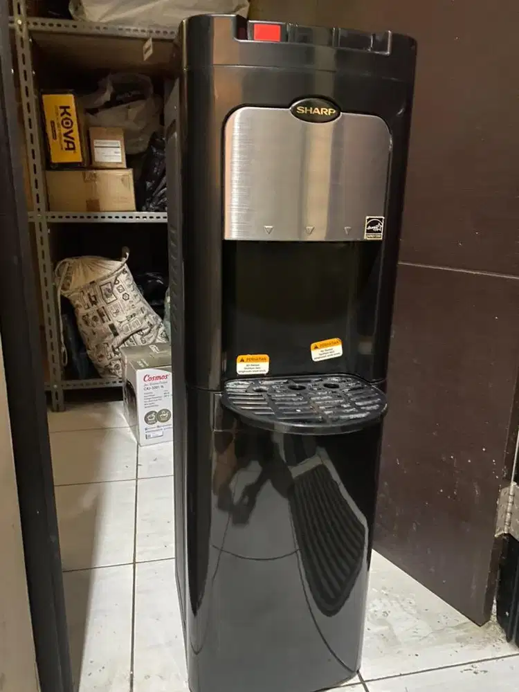 Dispenser galon bawah SHARP panas normal dingin kompresor fungsi OK