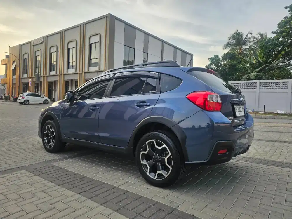 SUBARU 2.0 XV AT AWD BIRU TH 2013