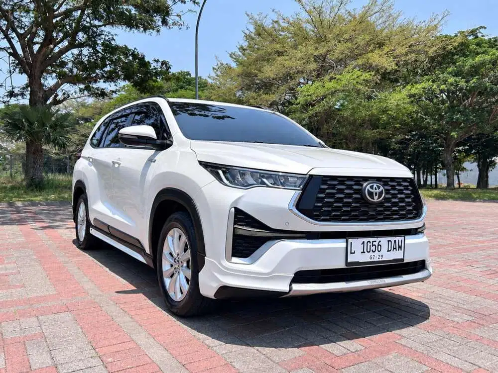 Toyota Innova Zenix 2.0 V Hybrid Modellista AT 2024
