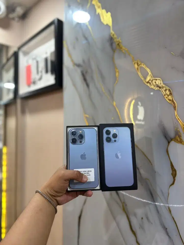 Iphone 13 pro 128gb beacukai fullset likenew mulus