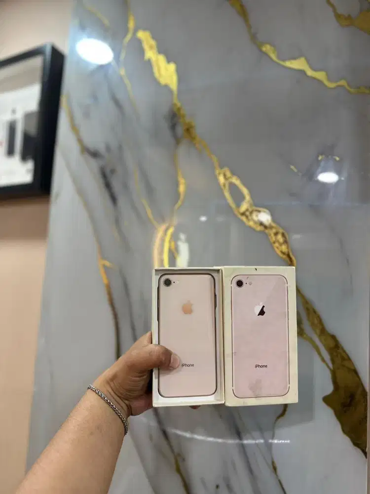 Iphone 8 64gb resmi ibox fullset oem