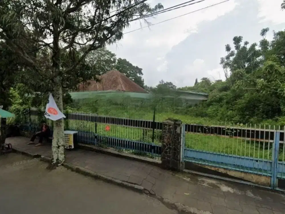 Dijual Villa Oepet Hasanudin Kota Batu Malang Depan Hotel Batu