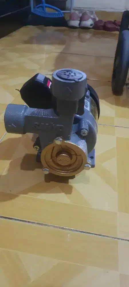 Sanyo pompa dorong air PB H135C
