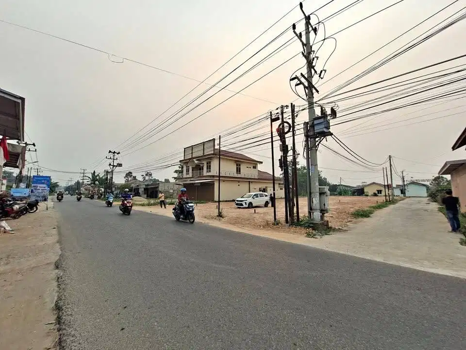 jual tanah pinggir jalan aspal mata merah