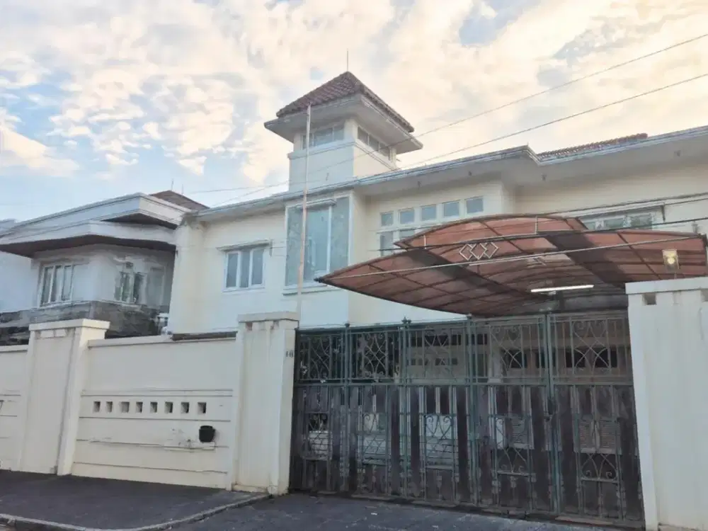 RUMAH 2 LANTAI I CILANDAK I LEBAK BULUS I JAKSEL I LT 500 I LB 570 I KOLAM RENANG