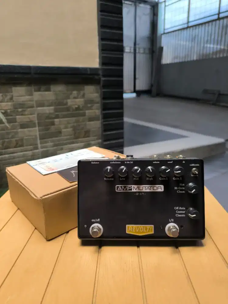 Efek Gitar Revolt Amp Mutator Preamp Analog Marshall Fender Mesa