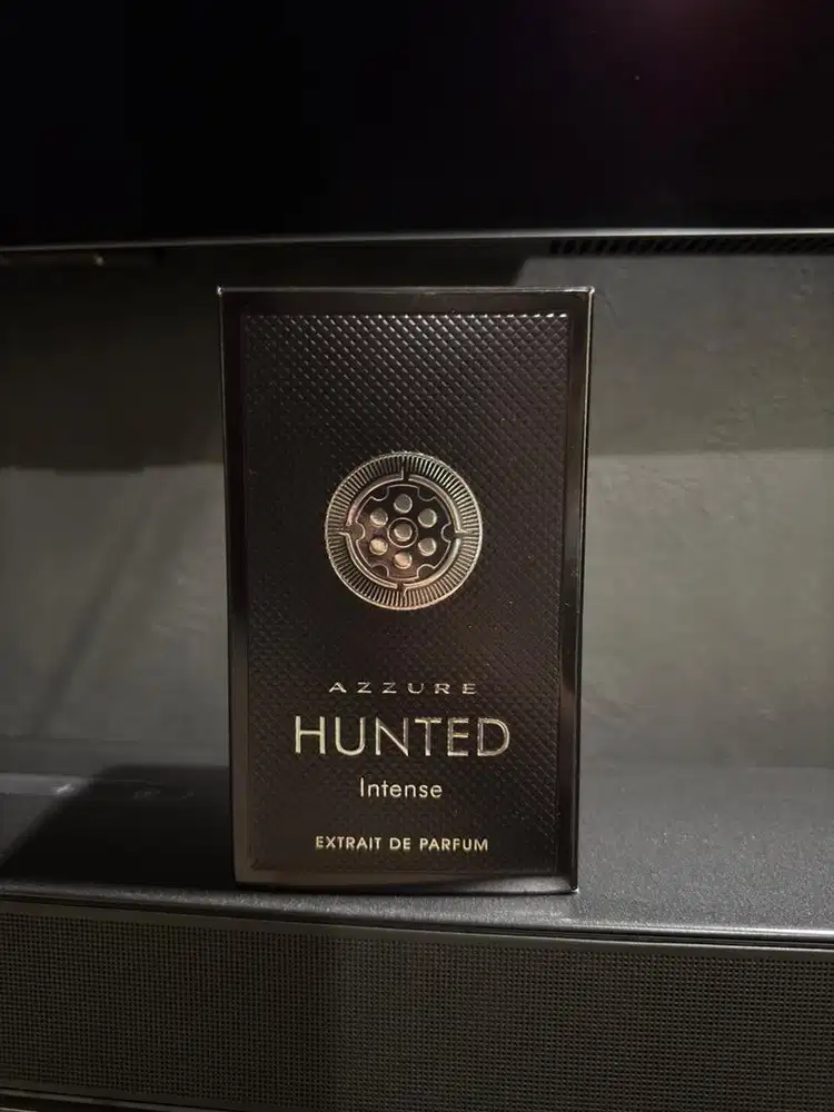 Azzure hunted intense
