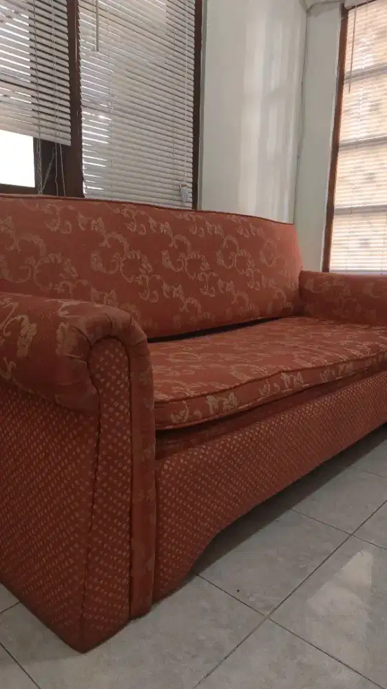 Jual sofa bekas