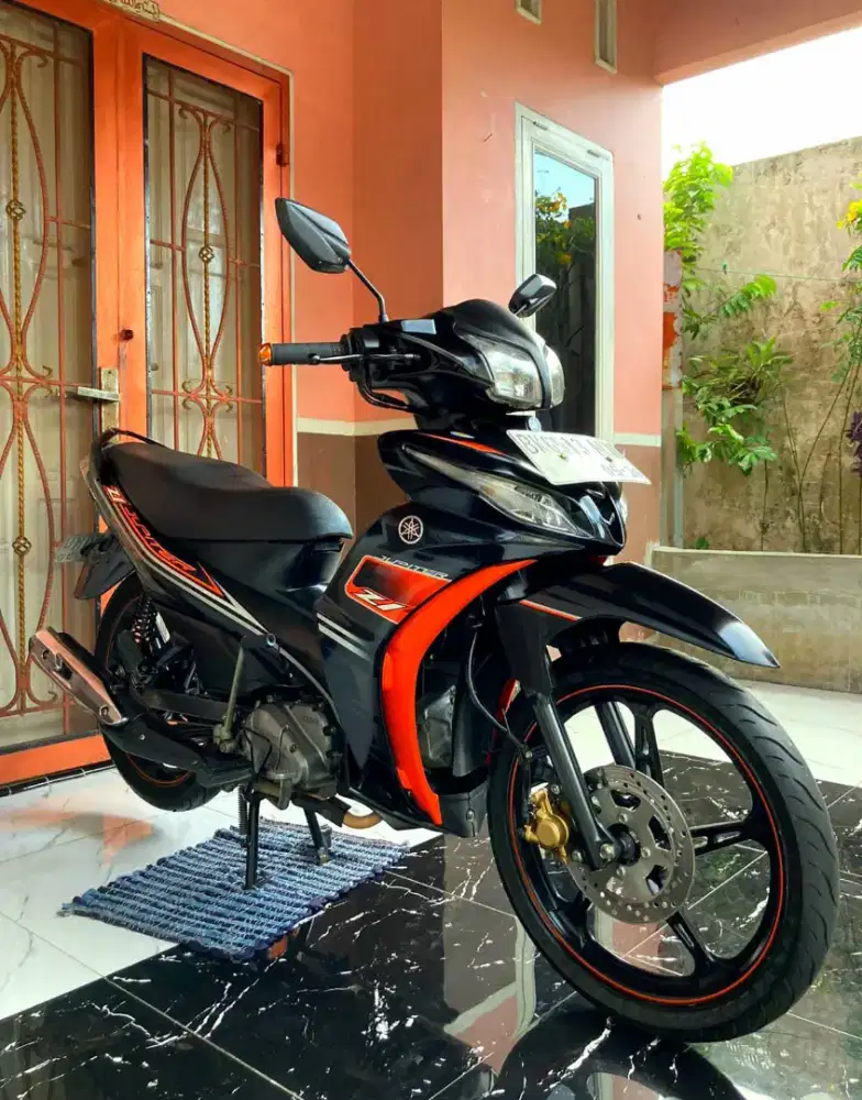 YAMAHA JUPITER Z1 2015!