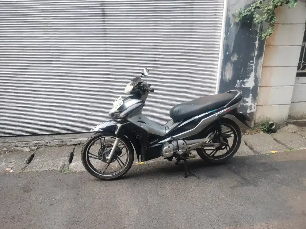 Honda Revo at matic 2010 collector item