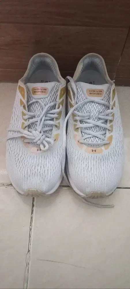 sepatu murmer sekali