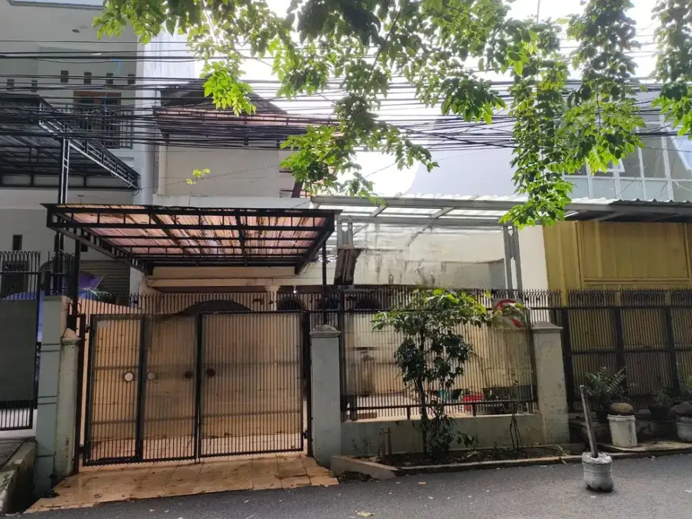 Rumah di Cengkir Raya Bisa Untuk Usaha Hitung Tanah - Jakarta Utara