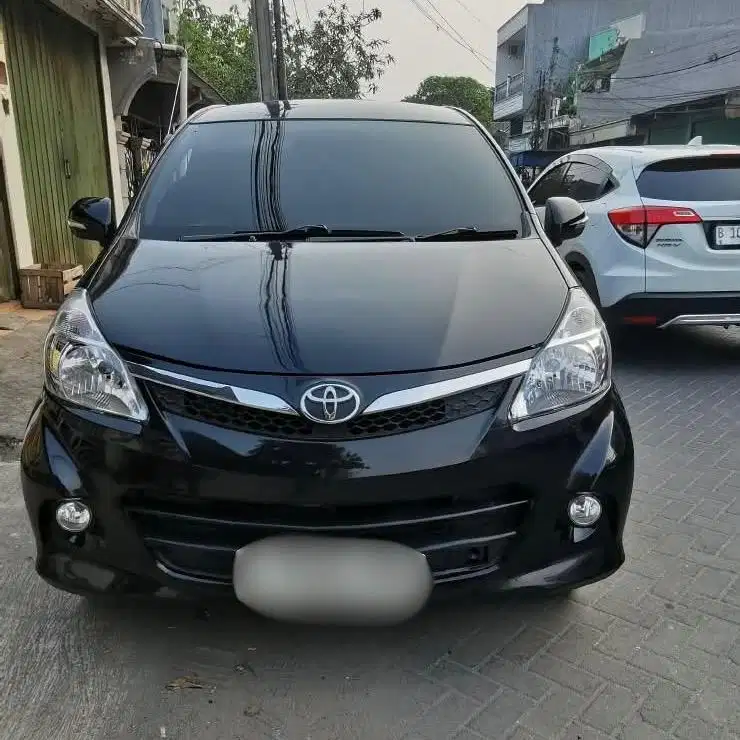 Avanza Veloz Luxury 2014 Hitam