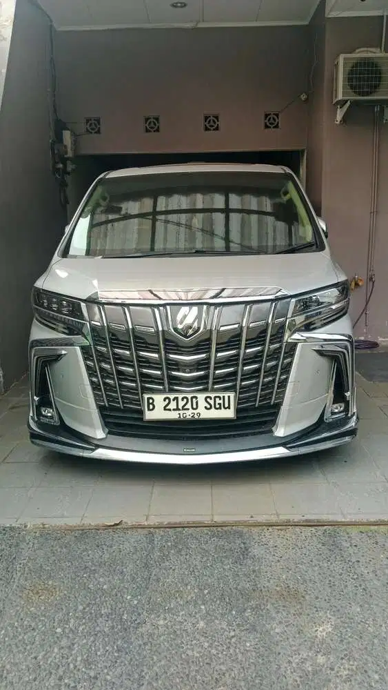 Toyota Alphard 2015 Bensin
