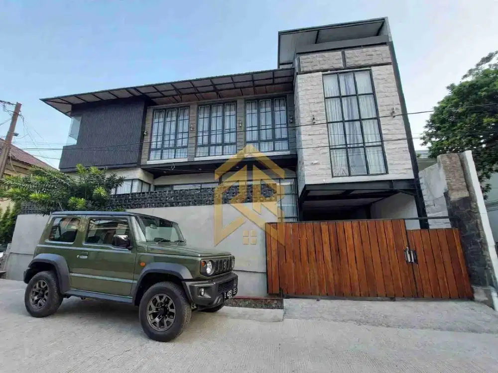 Rumah Cantik nan estetik Terawat di Gegerkalong SetiaBudhi Kawasan Sejuk Bandung utara