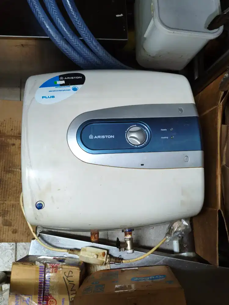 Water heater Ariston