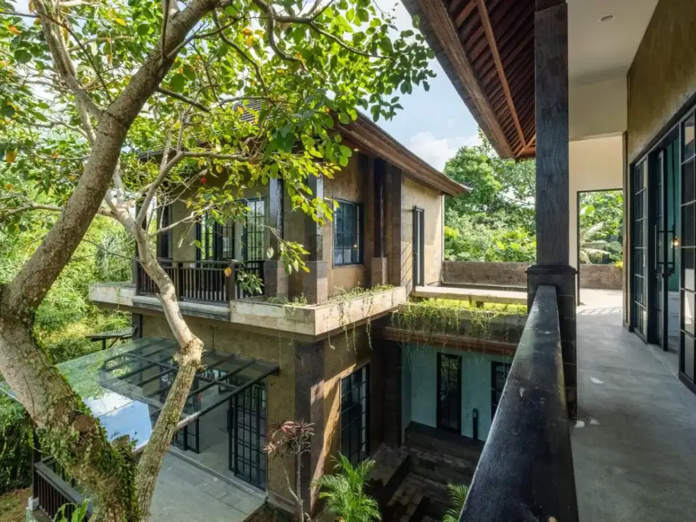 3-BEDROOM VILLA IN KEMENUH, UBUD