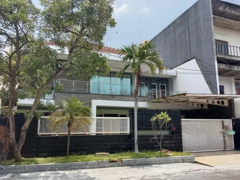 Jual Via Lelang Murah Rumah Mewah di Dharmahusada Permai Surabaya Timur Selangkah ke Galaxy Mall