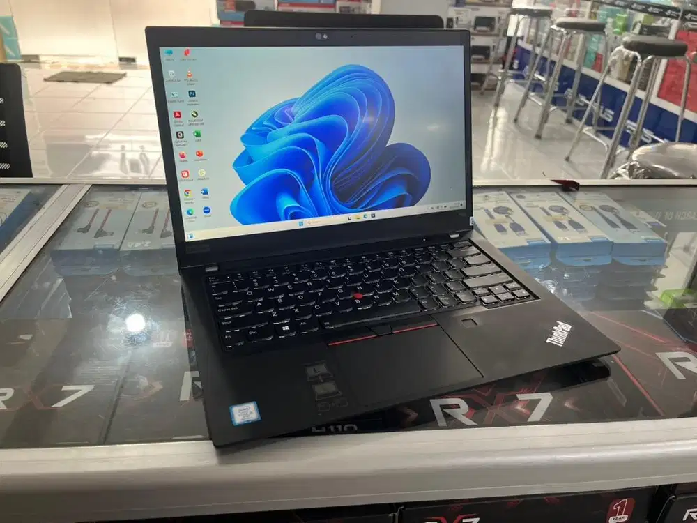 LAPTOP LENOVO THINKPAD I5 GEN8 RAM 8GB SSD 256GB GARANSI 6BLN