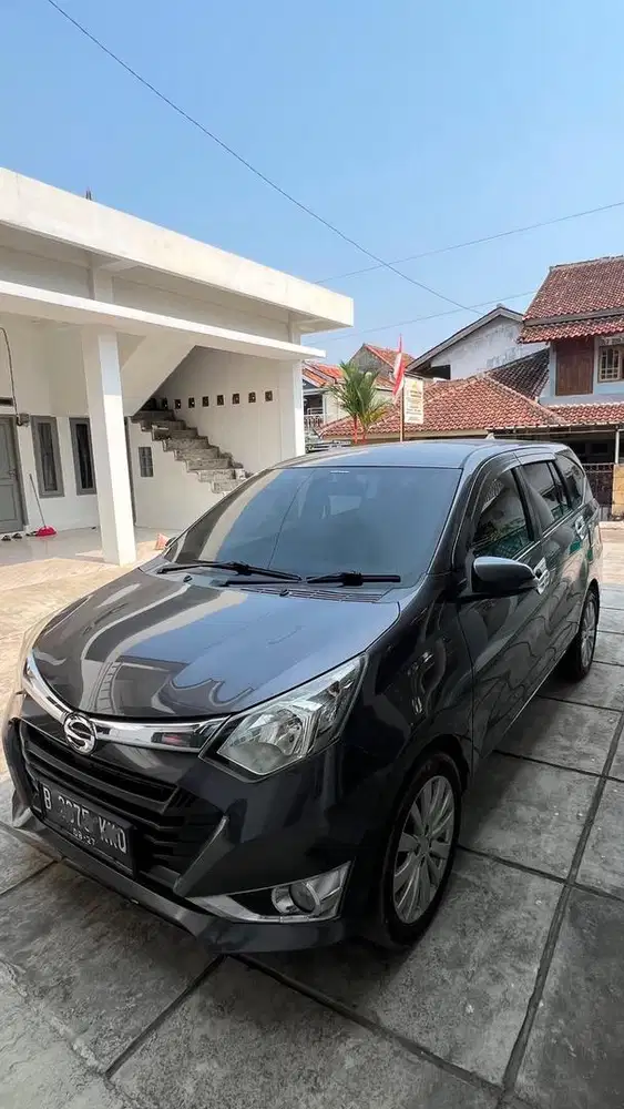 Sigra R deluxe matic