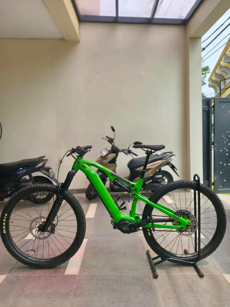 Sepeda E-MTB E Bike Patrol E-Six S spek