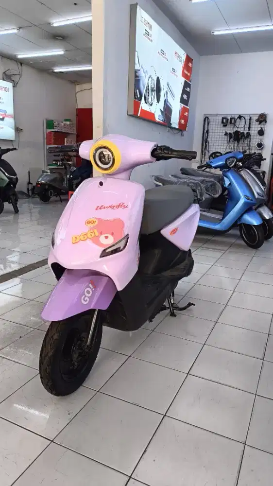 SEPEDA LISTRIK UWINFLY D66I STYLE