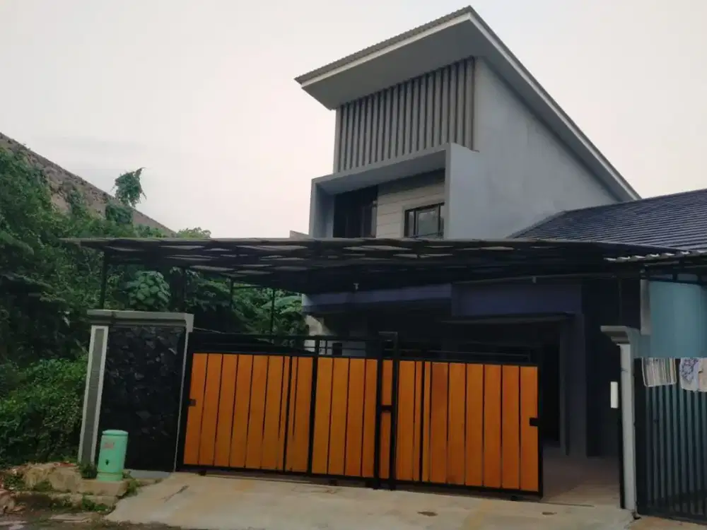 Rumah 1.5 Lantai dekat dengan pintu masuk Tol sudah renovasi di serpong park