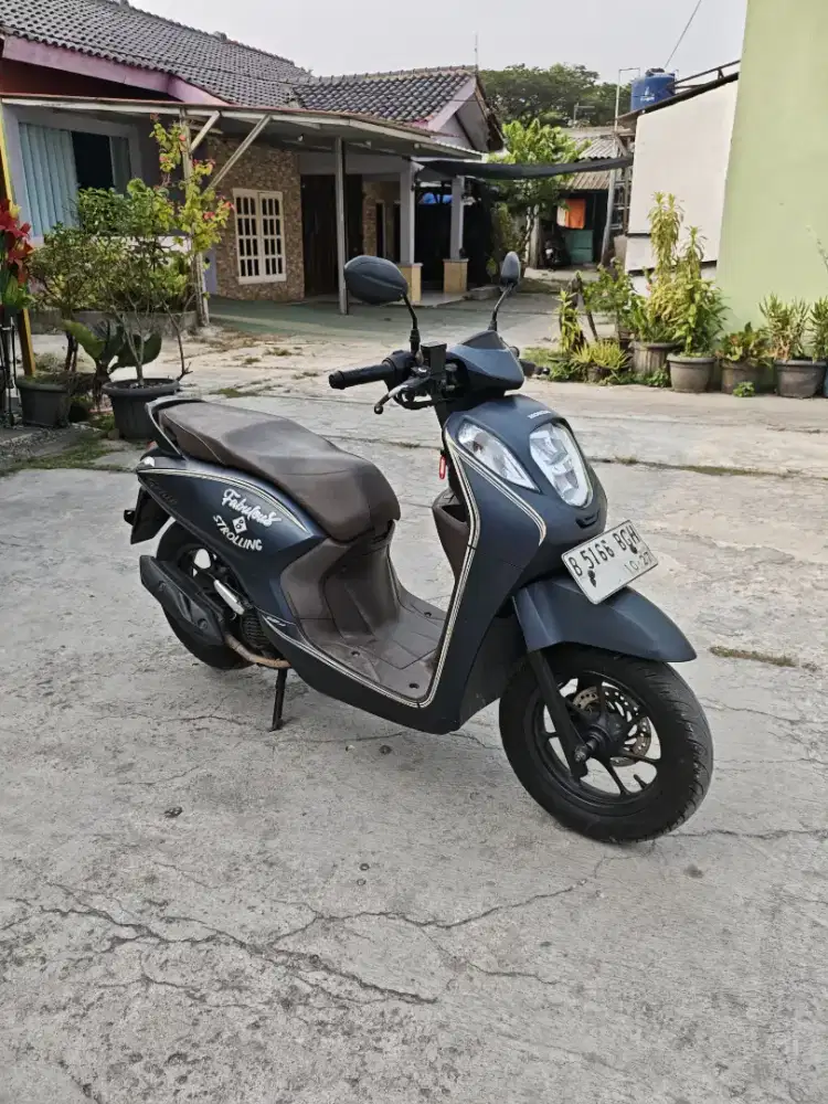 HONDA GENIO 2022 BIRU