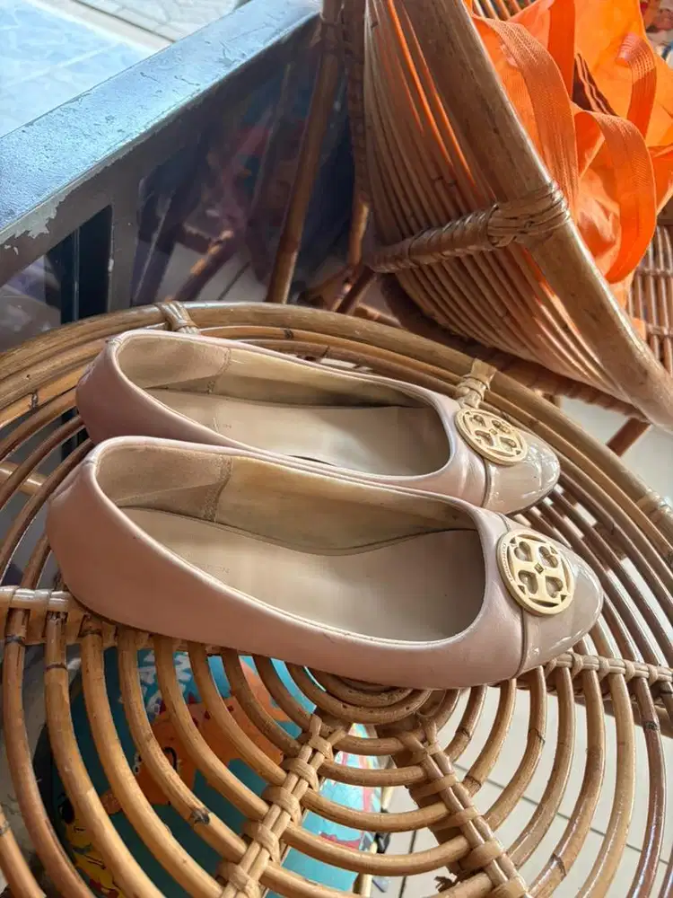 Flat Shoes Urban & Co
