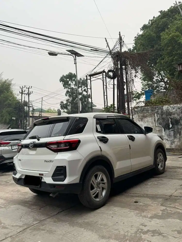 Daihatsu Rocky X Manual 2022/2023.