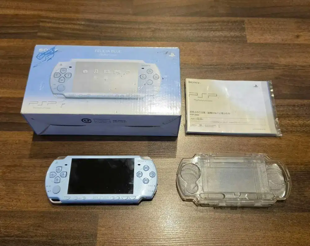 KONSOLE PLAYSTATION SONY PSP SONY 2000 FB SLIM LITE FULL GAME 4GB