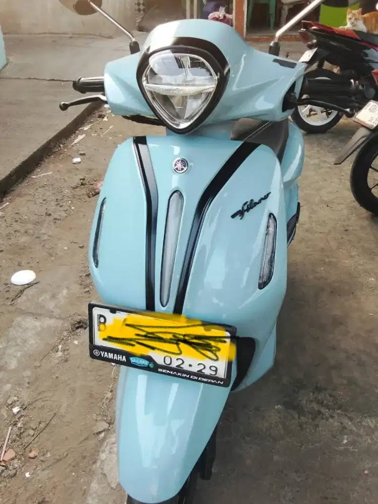 Grand Filano biru