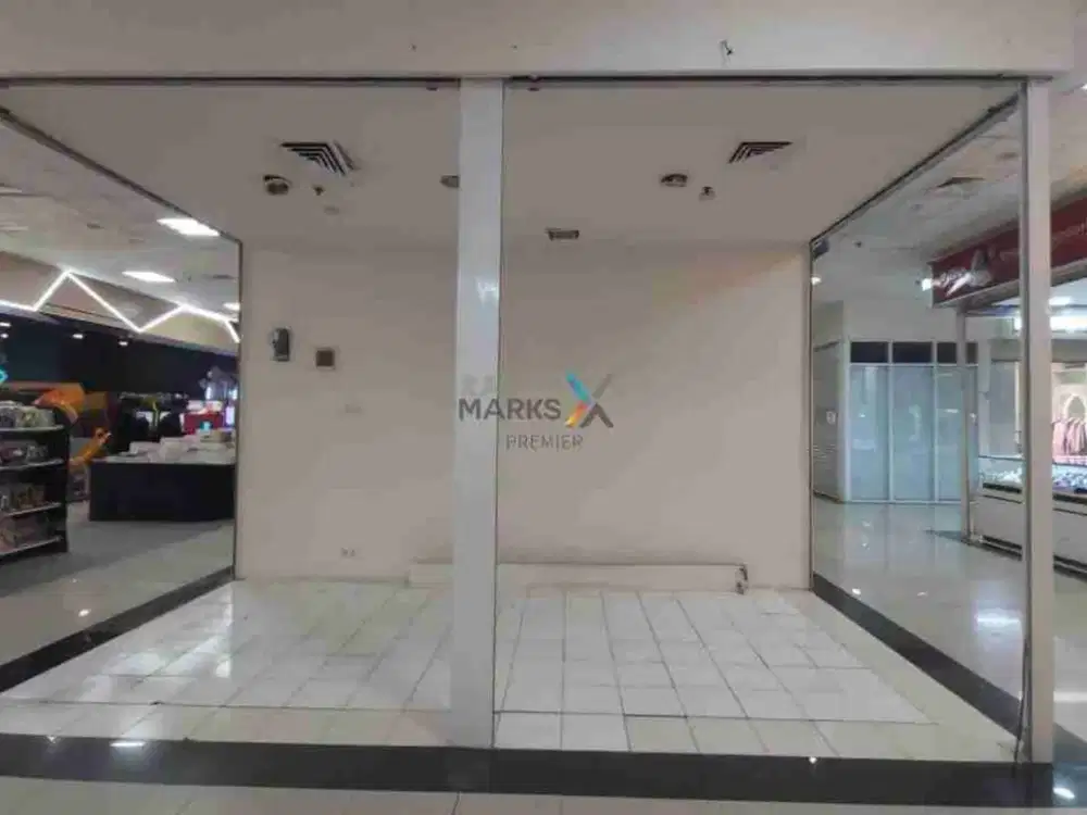 Dijual 2 Stand Jejer
Lokasi Strategis 
Depan Time Zone
Malang Town Square (Matos)
Malang