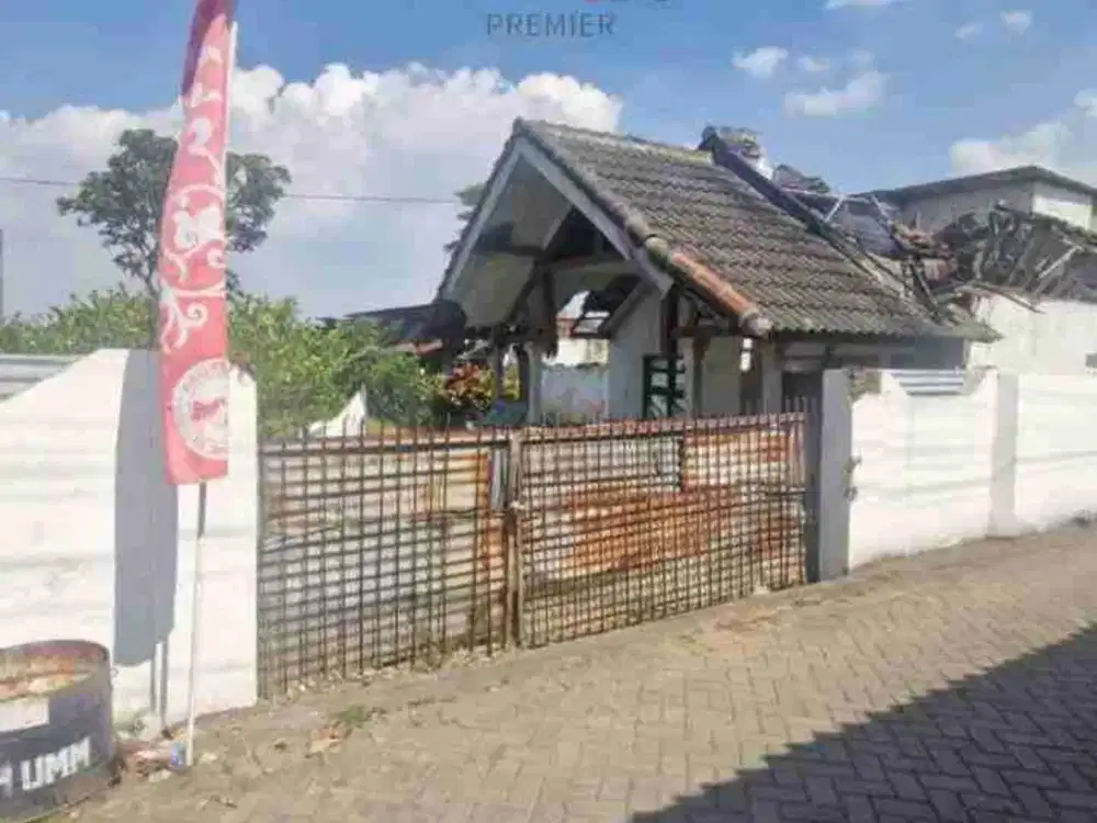 Dijual Rumah Kondisi Rusak - Hitung Tanah 
Di Bonowarih Karangploso Malang